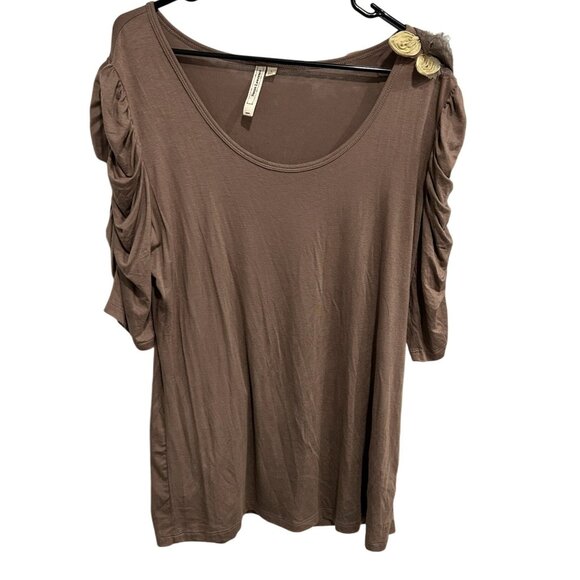 Susan Lawrence Brown Ruched Sleeve Top With Floral Accent Top Size Large - Picture 1 of 8